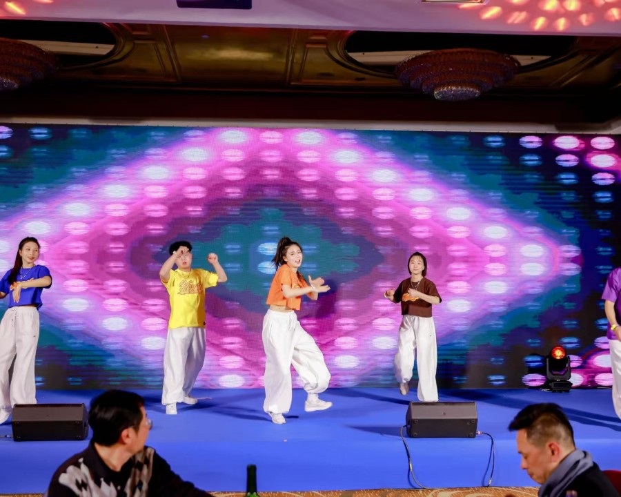 精诚集团2026年会盛典 300人，上海神旺大酒店