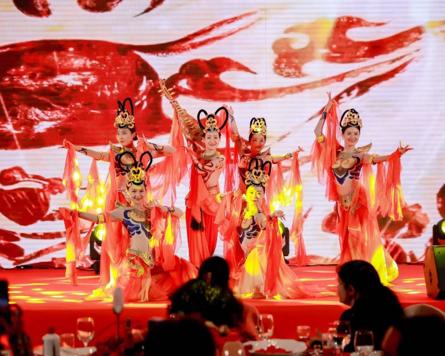 美馨卫生用品2026年会盛典 700人，嘉兴平湖铂尔曼酒店